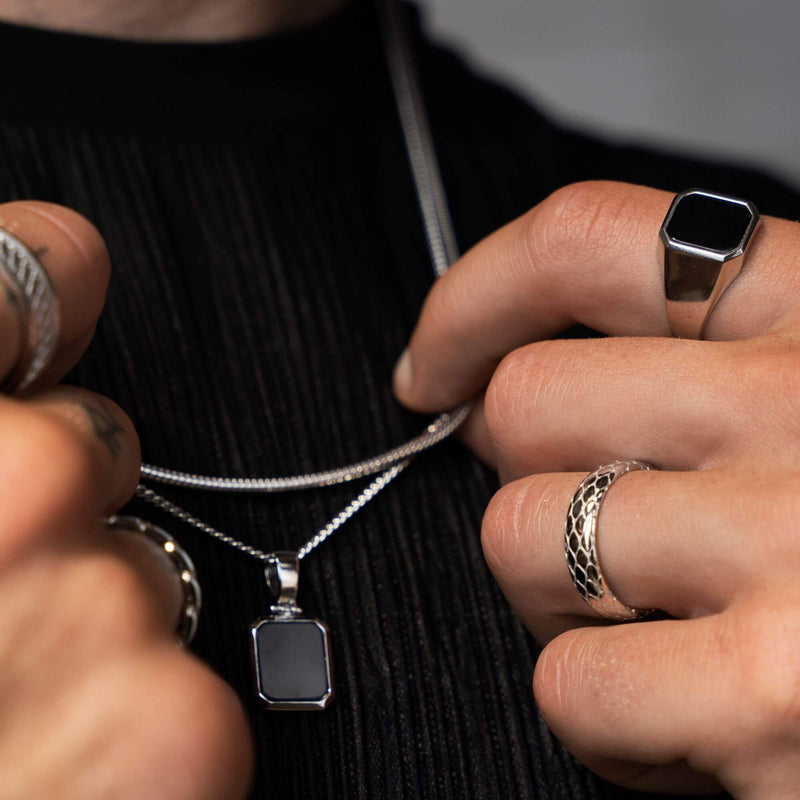 SIGNET RING ONYX OCTAGON 925 SILVER RHODIUM PLATED