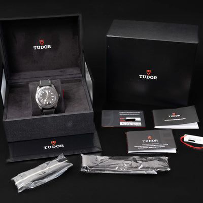 TUDOR BLACK BAY CERAMIC BLACK - 79210CNU - 2023 - FULL SET - NEW