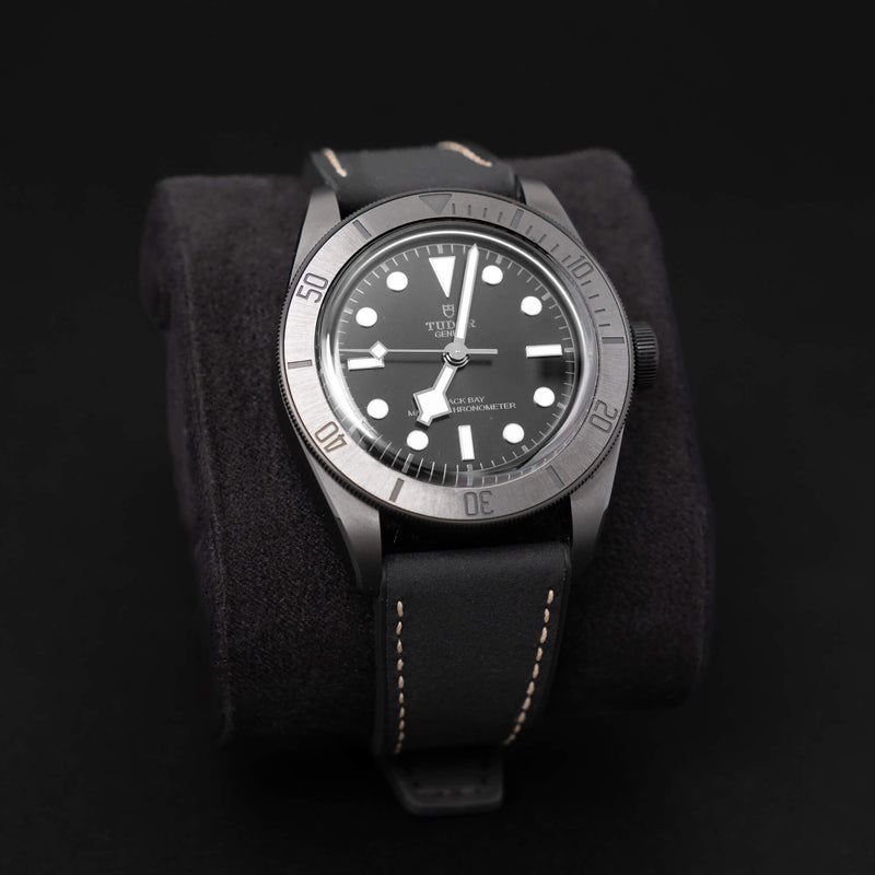 TUDOR BLACK BAY CERAMIC BLACK - 79210CNU - 2023 - FULL SET - NEW