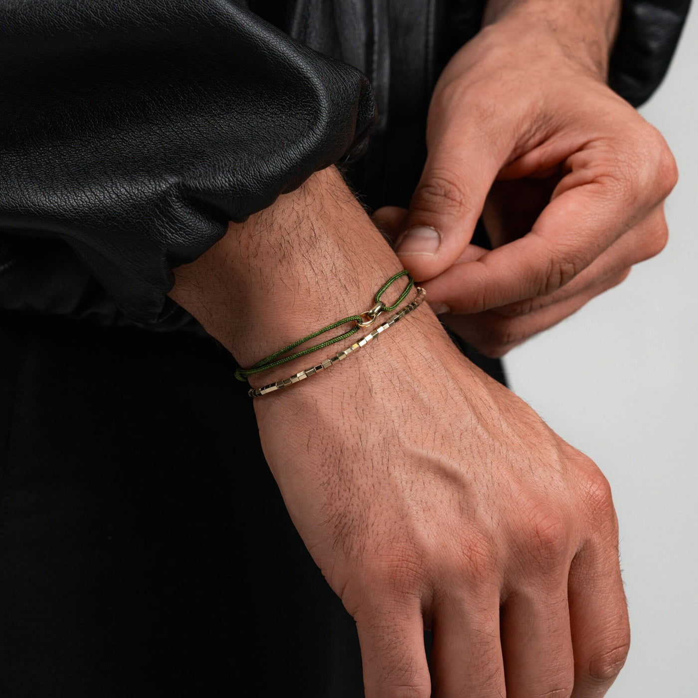 GLORY BRACELET OLIVE FABRIC BRACELET 585 GOLD