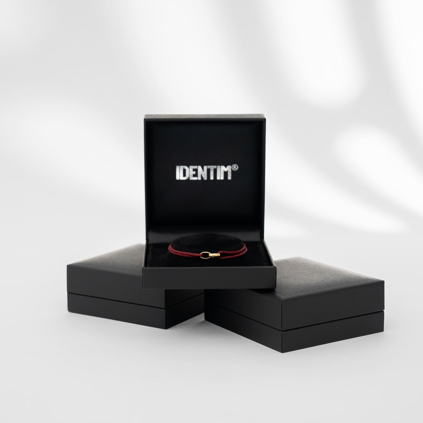 GLORY BRACELET BLACK FABRIC BRACELET 585 GOLD